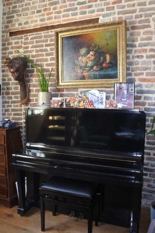 B & B Kasteelhoeve Borgharen - マーストリヒト エクステリア 写真