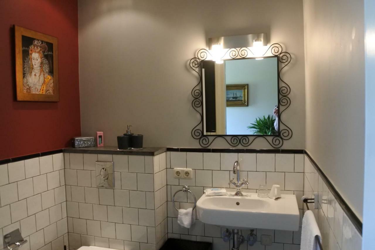 B & B Kasteelhoeve Borgharen - マーストリヒト エクステリア 写真