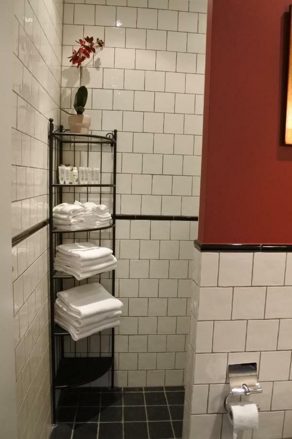 B & B Kasteelhoeve Borgharen - マーストリヒト エクステリア 写真
