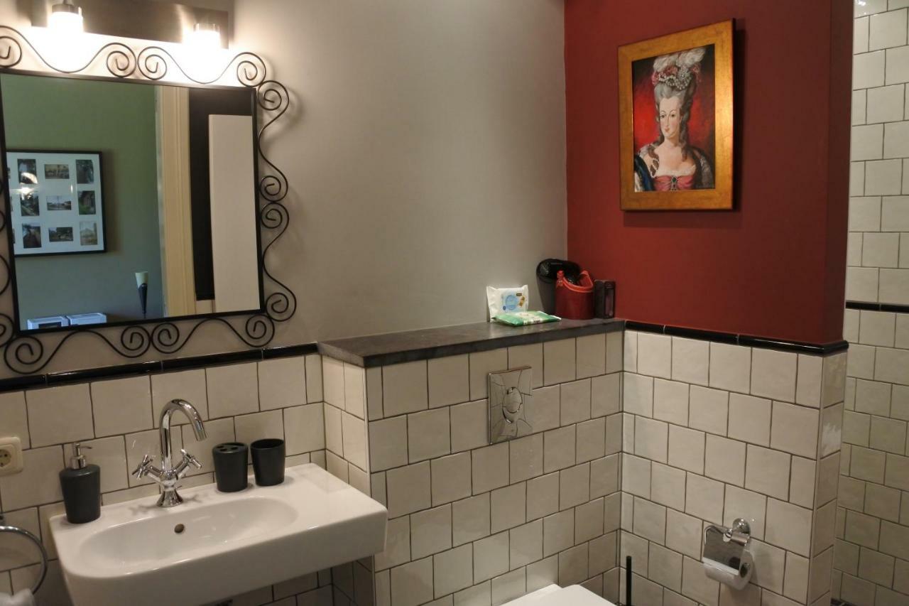B & B Kasteelhoeve Borgharen - マーストリヒト エクステリア 写真