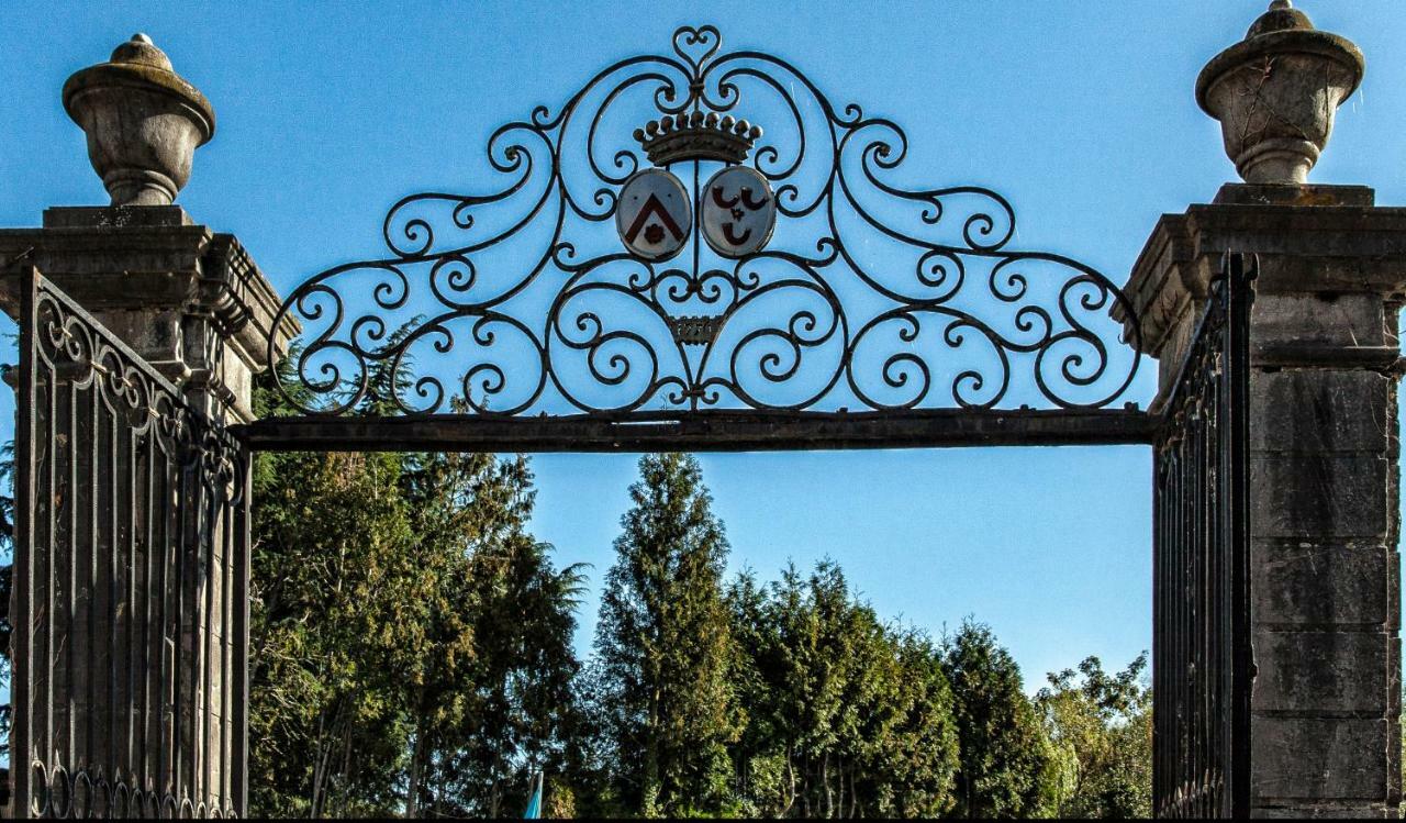 B & B Kasteelhoeve Borgharen - マーストリヒト エクステリア 写真