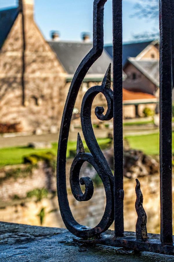B & B Kasteelhoeve Borgharen - マーストリヒト エクステリア 写真